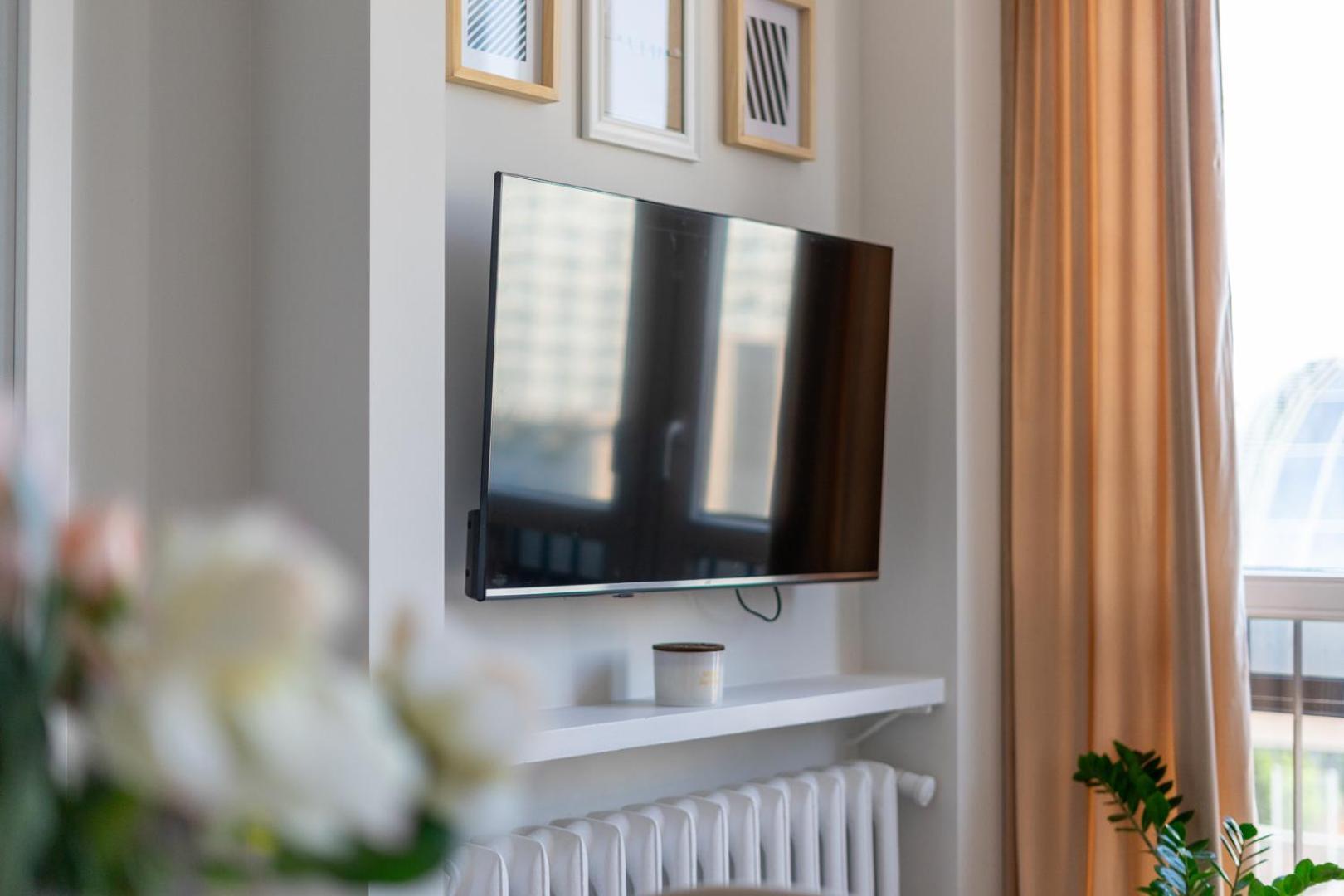 Apartament Hala Mirowska - 9th Floor, View - By Rentujemy *