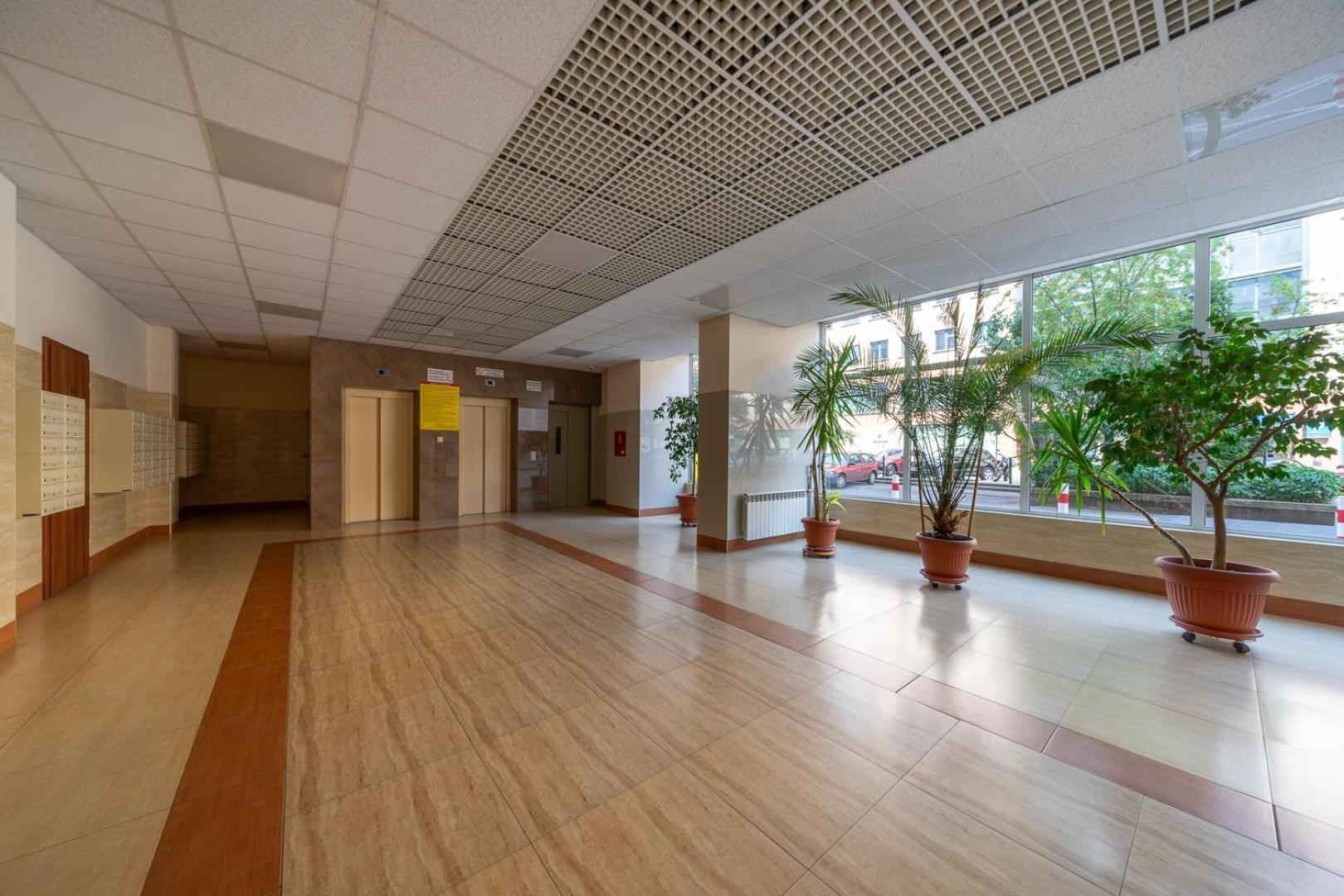 Hala Mirowska - 9th Floor, View - By Rentujemy Warszawa